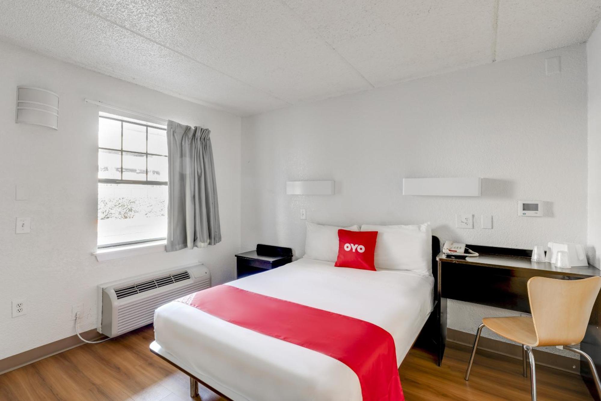 Oyo Hotel Houston Katy Freeway Exteriör bild
