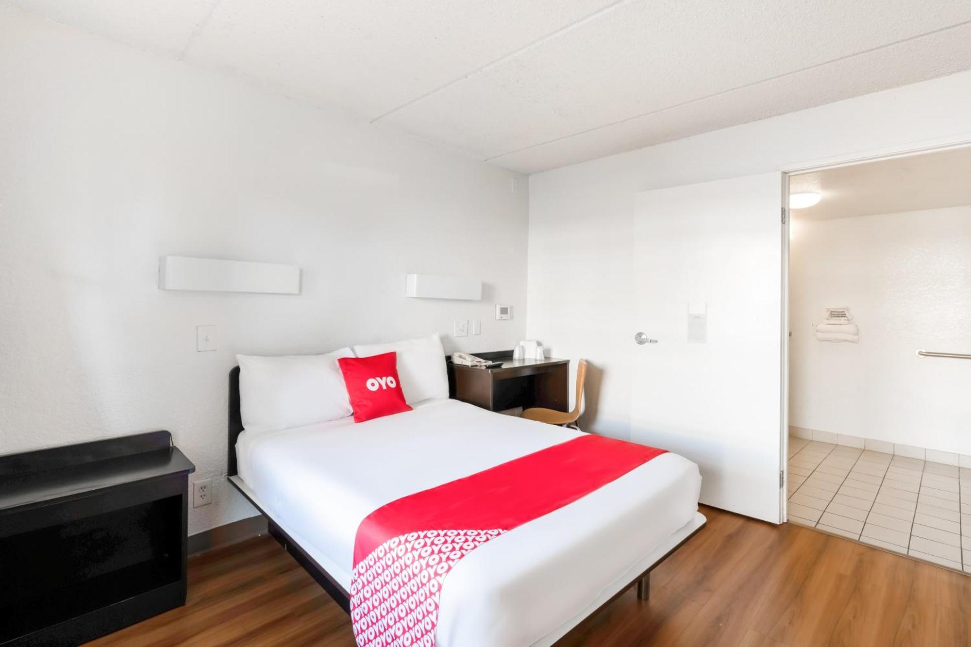 Oyo Hotel Houston Katy Freeway Exteriör bild