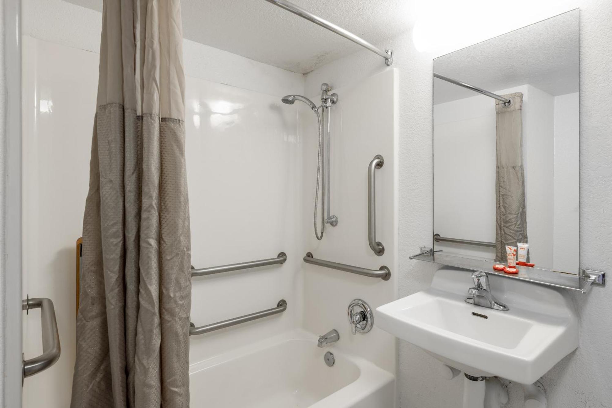 Oyo Hotel Houston Katy Freeway Exteriör bild